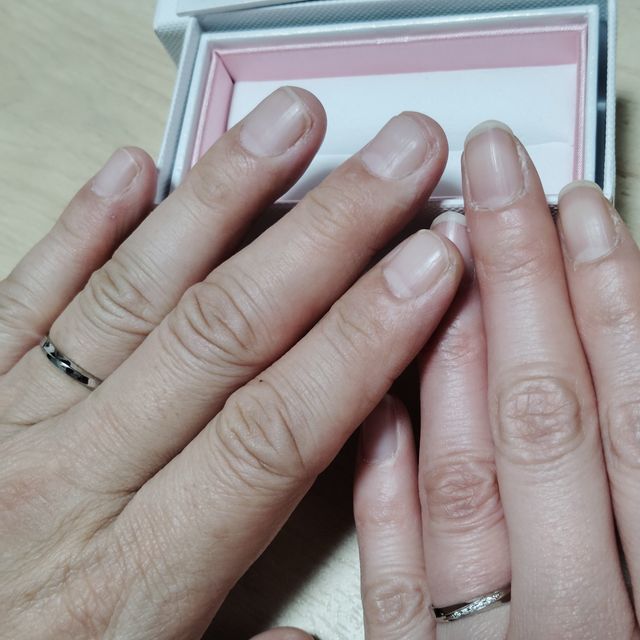 【nocur(ノクル)の口コミ】 価格、素材、デザイン。色々な指輪を検討し探していたら全てがピッタリ当…