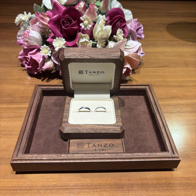 【TANZO.(鍛造指輪)の口コミ】 デザインはフルオーダーで、サンプルがないデザインでも対応頂ける。使っ…