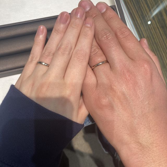 【アイプリモ(I-PRIMO)の口コミ】 彼と私の肌に合うゴールドを探していて、ピンクゴールドやイエローゴール…