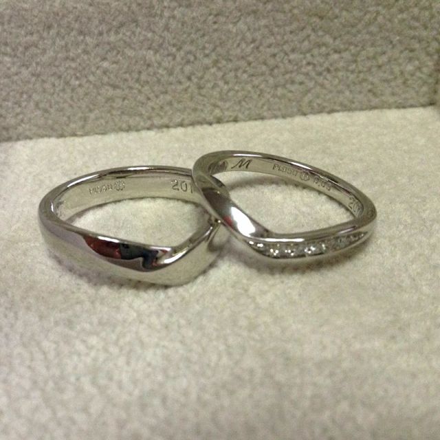 【JEWELRY  KAMATA(ジュエリーかまた)の口コミ】 様々な指輪を見せて頂きました。事前にこんな指輪がいいなぁというイメー…