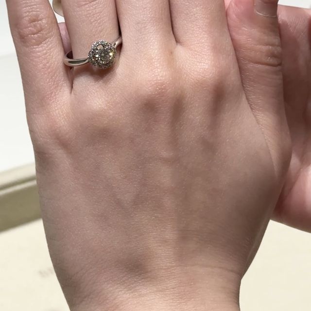 【和光ブライダルブティックギンザの口コミ】 和光の指輪を選んだ理由は、上質な素材と洗練されたデザインです。
実際に…