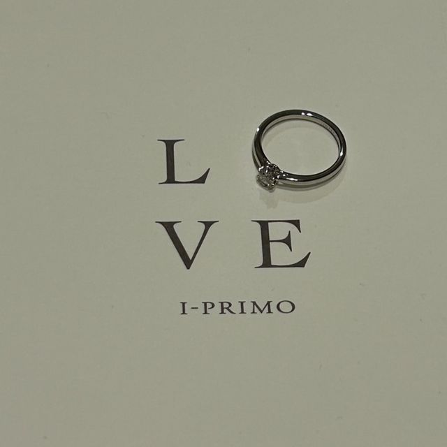 【アイプリモ(I-PRIMO)の口コミ】 デザインやダイヤのサイズも気に入っています。
コストパフォーマンスもい…