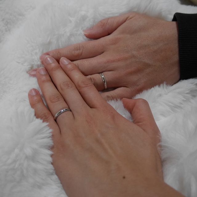 【エクセルコダイヤモンド(EXELCO DIAMOND)の口コミ】 飽きの来ないミル打ちのものにしました！アンティークでカジュアルな雰囲…