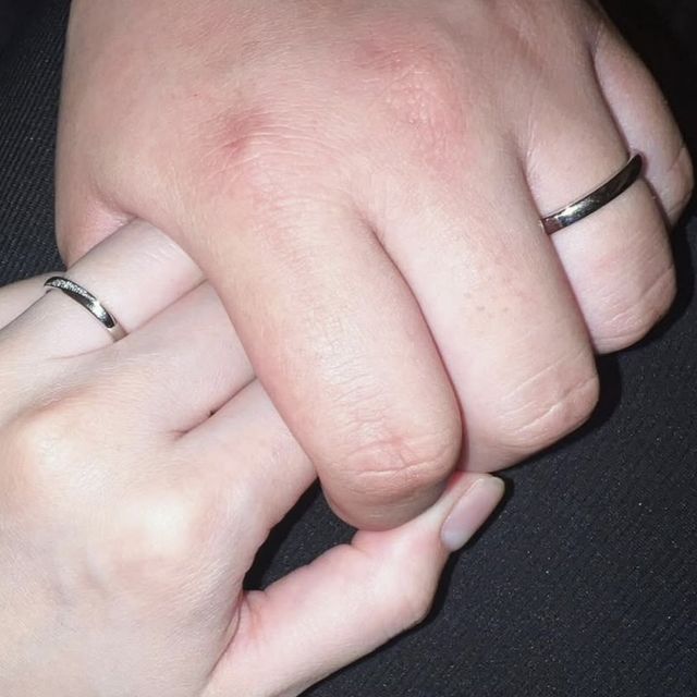 【ケイウノ ブライダル(K.UNO BRIDAL)の口コミ】 シンプルでつけやすく、職場でつけていても違和感なく派手すぎません。内…