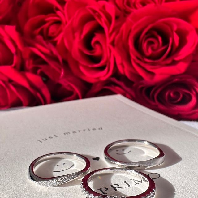 【アイプリモ(I-PRIMO)の口コミ】 結婚指輪は形があわせ鏡となっており、二つ合わせるとハートに見えます。
…