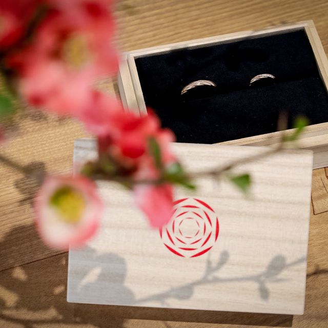 【出雲結(いずもゆい)の口コミ】 シンプルかつおしゃれな和テイストの指輪が多く、迷いましたが、私たちは…