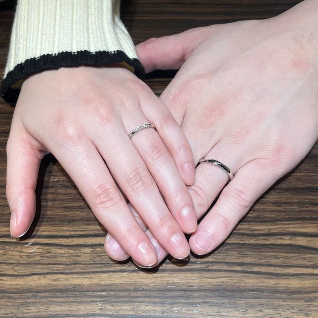 【AMATSU(アマツ)の口コミ】 デザイン重視でお互い似合うものを選んだ結果、別々の種類となりましたが…