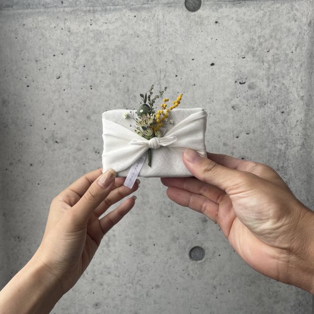 【mina.jewelry(ミナジュエリー)の口コミ】 普段から着用したかったのでキラキラしているものも苦手な私はシャンパン…