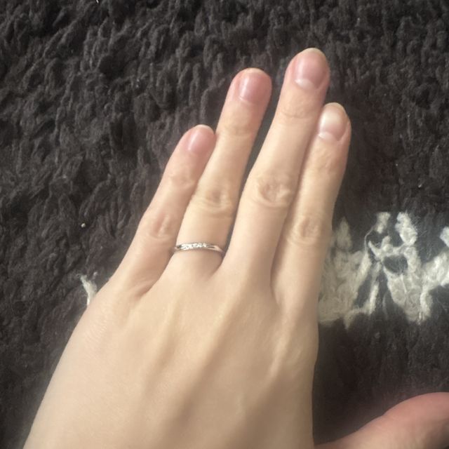 【アイプリモ(I-PRIMO)の口コミ】 厚みと幅が抑えられた新しいデザインであり、すっきりとした着け心地と結…