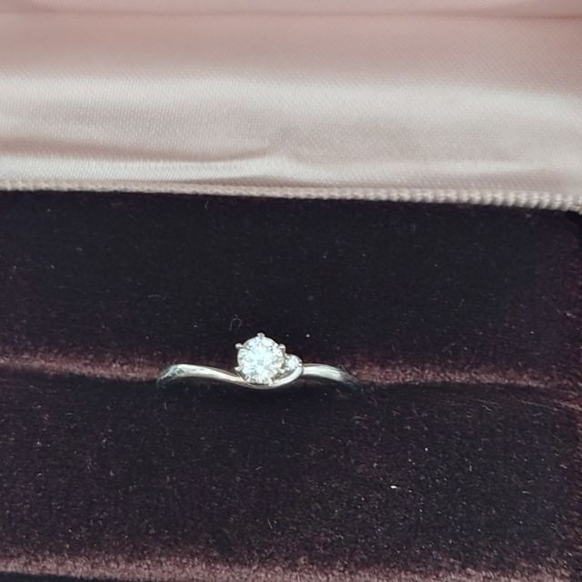 【アイプリモ(I-PRIMO)の口コミ】 旦那が、初めに購入検討していた指輪は無く似たデザインと商品のコンセプ…