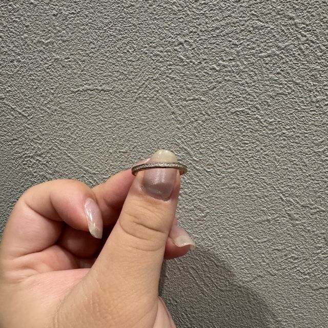 【SIENAROSE(シエナロゼ)の口コミ】 人と被らないデザインの結婚指輪を探していて、「道」というコンセプトの…