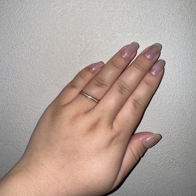 【SIENAROSE(シエナロゼ)の口コミ】 人と被らないデザインの結婚指輪を探していて、「道」というコンセプトの…