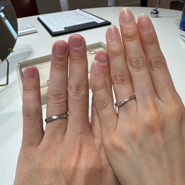 【BRILLIANCE+(ブリリアンスプラス)の口コミ】 毎日付けるものなの＆職業柄子どもに関わるので、シンプルさもありつつ、…