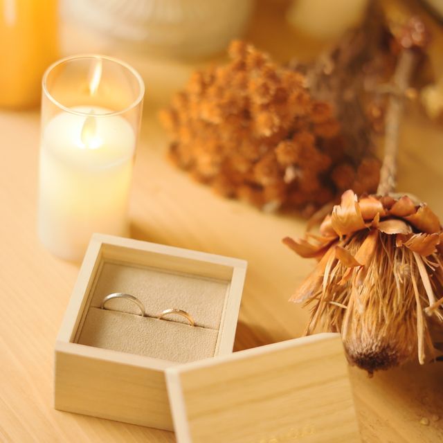 【YUKA HOJO(ユカホウジョウ)の口コミ】 槌目加工なのでキズや汚れが目立ちにくいこと、ゴツゴツしていて骨感の強…