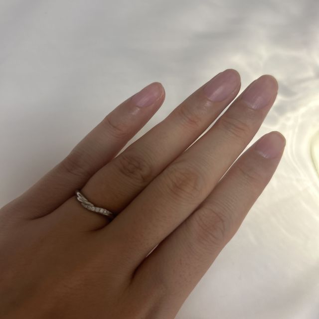 【GALA JEWELRY(ガラジュエリー)の口コミ】 婚約指輪を購入しなかったので、結婚指輪はダイヤが付いているものがいい…