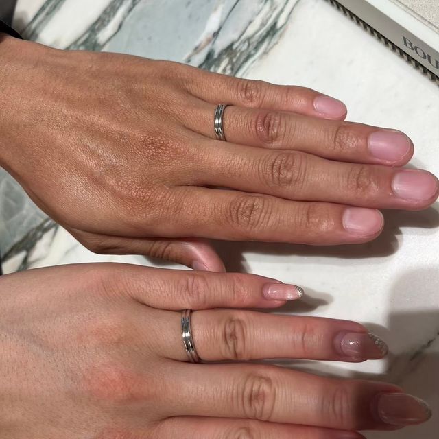 【ブシュロン(BOUCHERON)の口コミ】 あまりないデザインを探しており、シンプルだがデザイン性のあるこちらを…