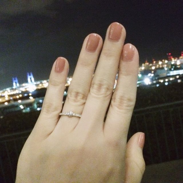 【STAR JEWELRY(スタージュエリー)の口コミ】 スタージュエリーで婚約指輪を買うのがずっと夢だったので、ブランドは元…