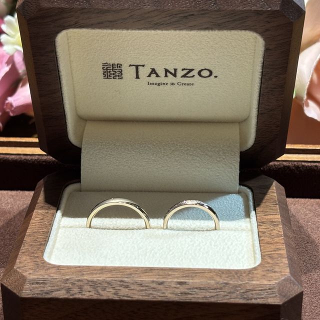 【TANZO.(鍛造指輪)の口コミ】 鍛造なので形が崩れにくく、丈夫で何年でも使い続けられる。
色のバリエー…