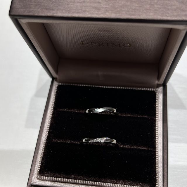 【アイプリモ(I-PRIMO)の口コミ】 付けた瞬間に高級感のある指輪でした。とても可愛くて、キラキラしてまし…