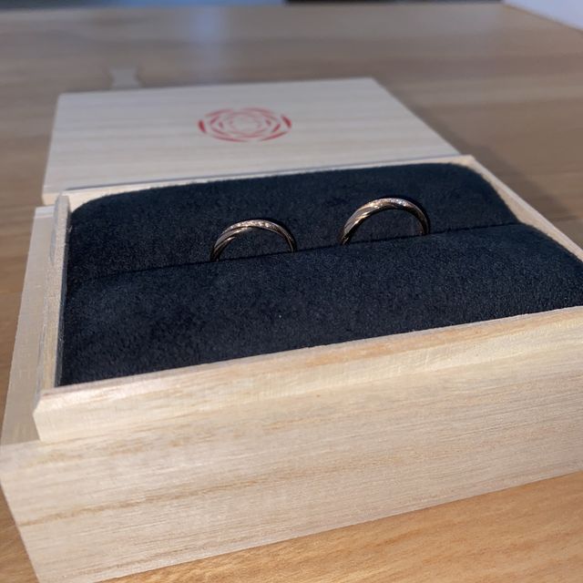 【出雲結(いずもゆい)の口コミ】 指輪のデザインを〝祈結〟という指輪にしました。
2人のご縁に感謝する、…