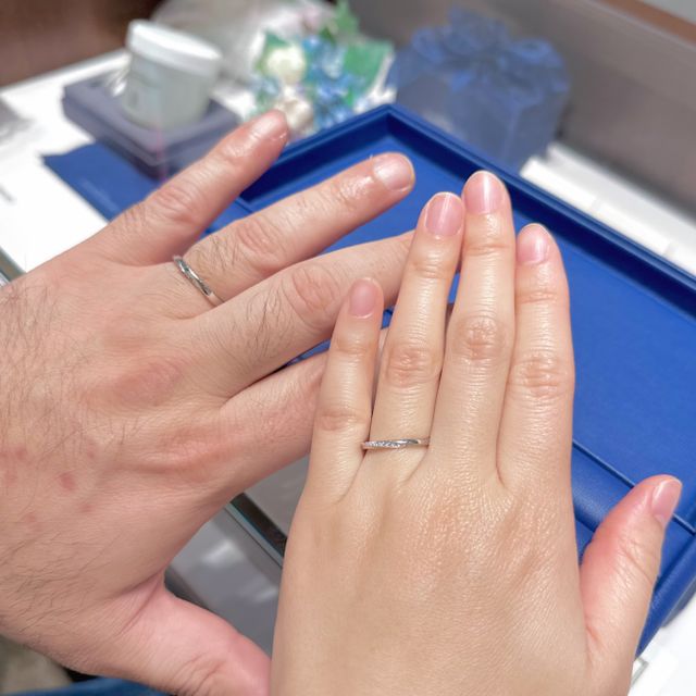 【銀座ダイヤモンドシライシの口コミ】 どれを基準に(価格・デザイン・種類など)指輪を選ぶかも選択できるほど、…