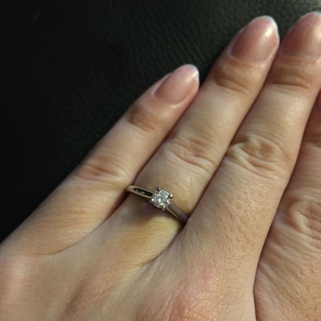 【カルティエ(Cartier)の口コミ】 ３つのブランドでダイヤモンドを見せていただいた中、１番輝いていたので…