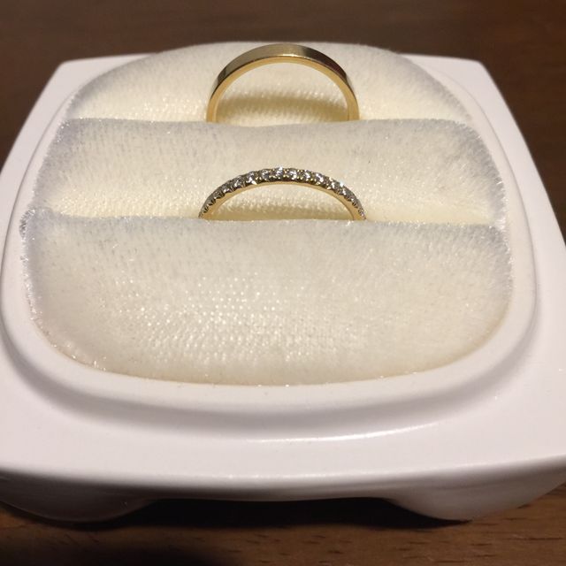 【俄(にわか)の口コミ】 決めてはいくつかありますがまず指輪の作りが普通の鋳造ではなく頑丈な鍛…