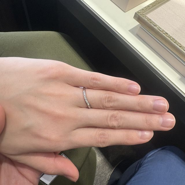 【LEGAN(レガン)の口コミ】 他の店舗よりもプラチナの硬度が強く、丈夫なリングと説明がありました。…