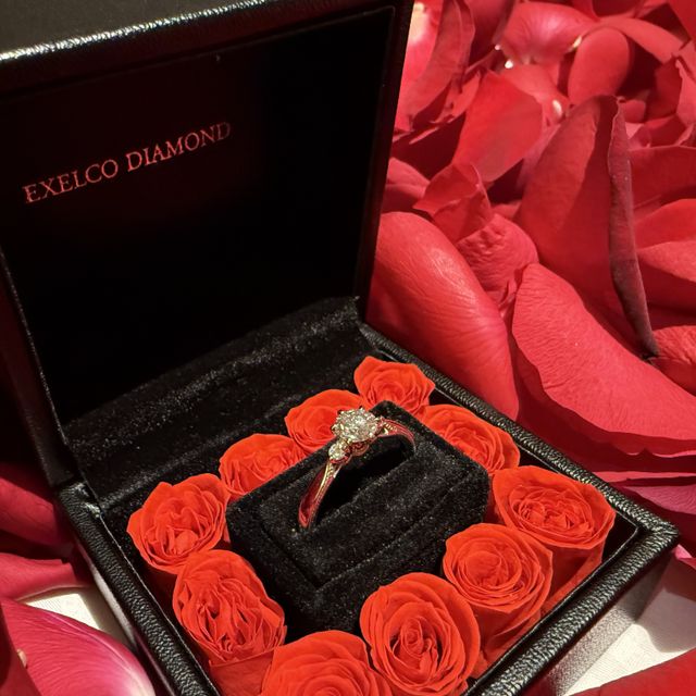 【エクセルコダイヤモンド(EXELCO DIAMOND)の口コミ】 プロポーズで彼からいただきました。ダイヤモンドのカットが非常に繊細で…