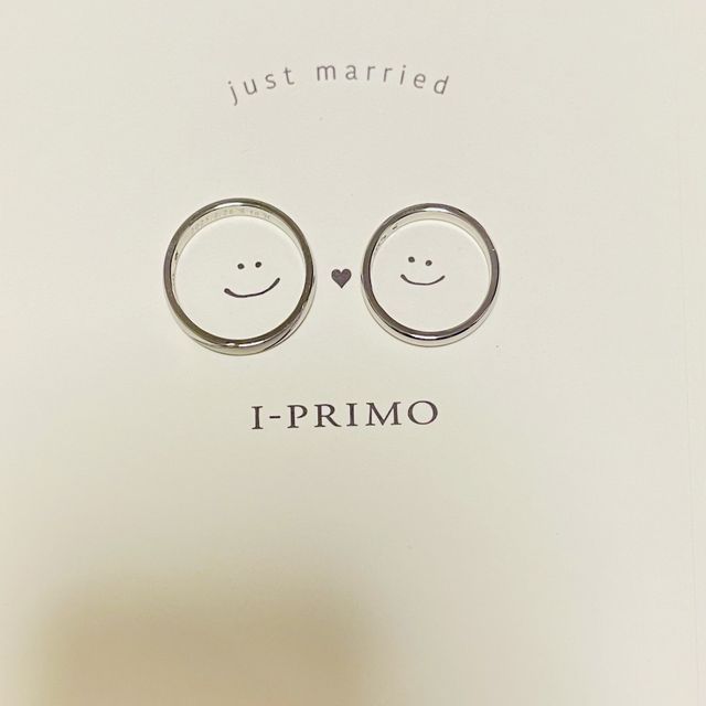 【アイプリモ(I-PRIMO)の口コミ】 指輪の形はウェーブになっていて、指が長く見えます！シンプルで手に馴染…