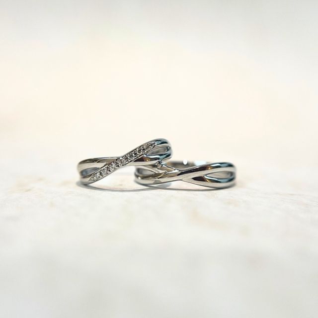 【Bridal Jewelry Fujita(ブライダルジュエリーフジタ)の口コミ】 沢山指輪がある中で1番に目について、色々試着させていただいた中でなかな…