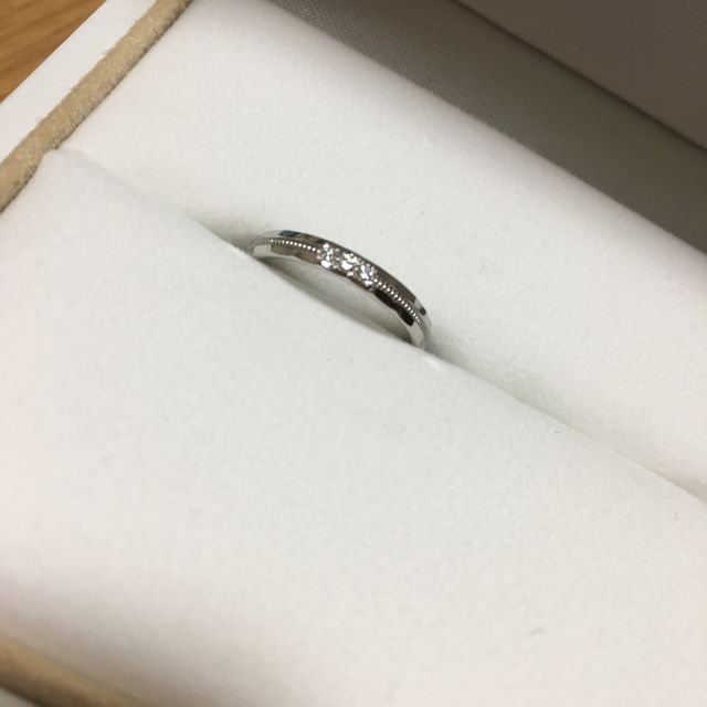 【PILOT BRIDAL(パイロットブライダル)の口コミ】 色んな指輪をつけてみたけど、一番デザインも可愛くて自分にあっていたの…