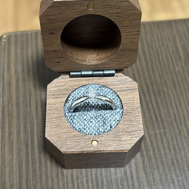 【鎌倉彫金工房の口コミ】 ダイヤの価格や指輪のサイズにより価格は異なりますが、自分で手作りする…