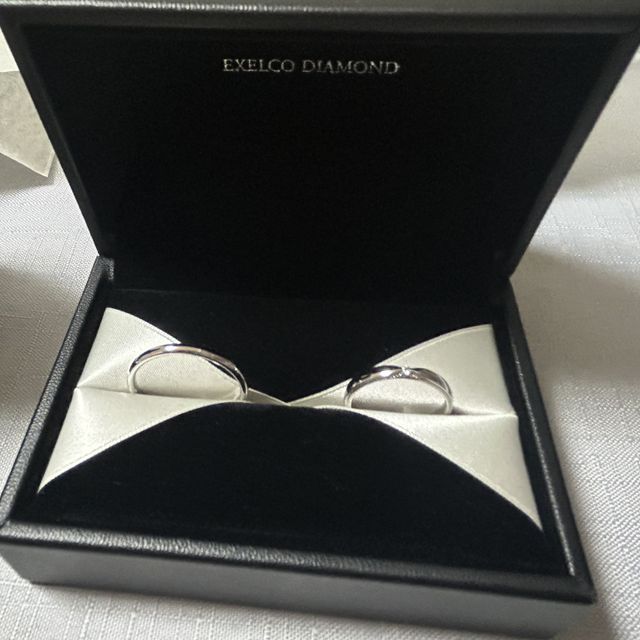 【エクセルコダイヤモンド(EXELCO DIAMOND)の口コミ】 元々婚約指輪をこちらのブランドに決めた為結婚指輪も同じブランドにしよ…