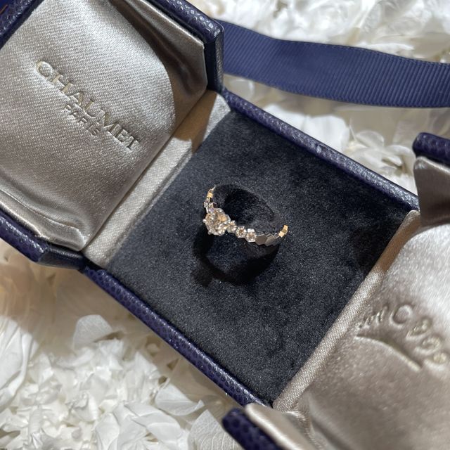 【ショーメ(CHAUMET)の口コミ】 皇室を象徴する幾何学的なハニカムシェイプがとても可愛らしいです。ハニ…