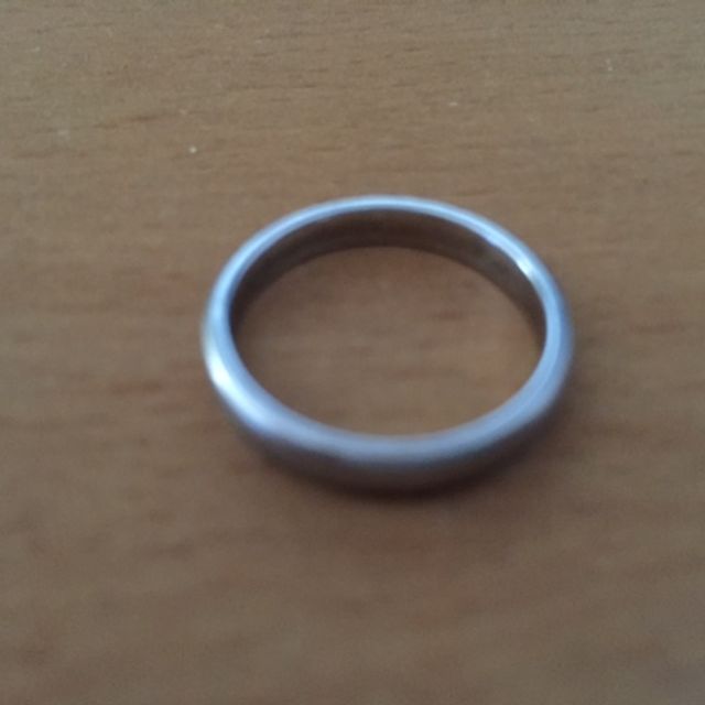 【ティファニー(Tiffany & Co.)の口コミ】 結婚指輪は普段からずっとはめるので、水仕事等に支障がでないプラチナを…