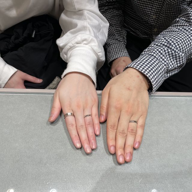 【アイプリモ(I-PRIMO)の口コミ】 私が購入したリングはデザインがストレートなのに動きがあるように見える…