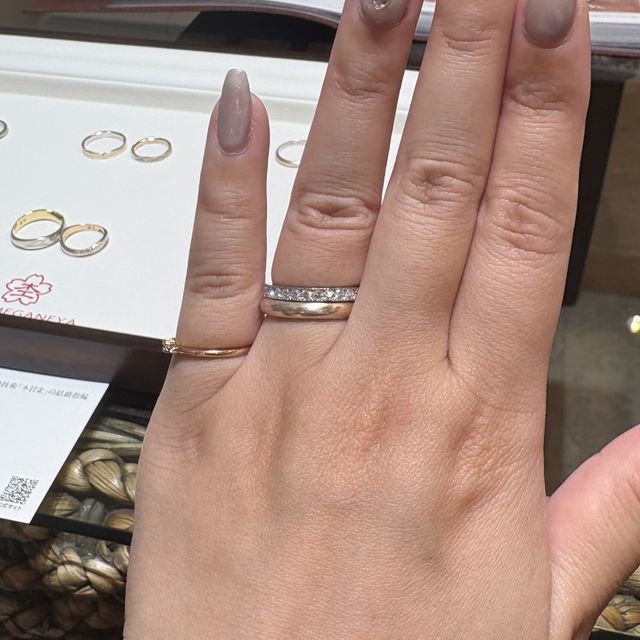 【杢目金屋(もくめがねや)の口コミ】 世界に一つだけの指輪で1つだった指輪を2人で分かち合うというのがいいな…