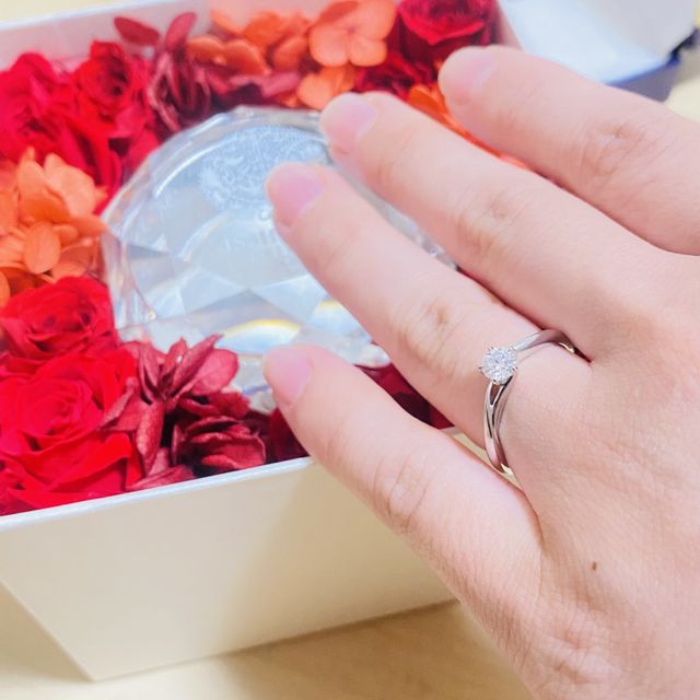 【俄(にわか)の口コミ】 とにかくダイヤモンドの形が綺麗です。テーブル面に正方形が現れる特別な…