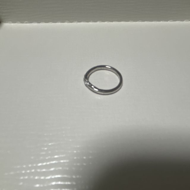 【銀座ダイヤモンドシライシの口コミ】 もともとはストレートタイプの本当にシンプルな指輪にするつもりでした。…