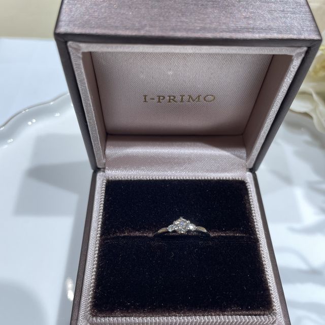 【アイプリモ(I-PRIMO)の口コミ】 デザインが気に入りました。指が綺麗に見えるのがお気に入りのポイントで…