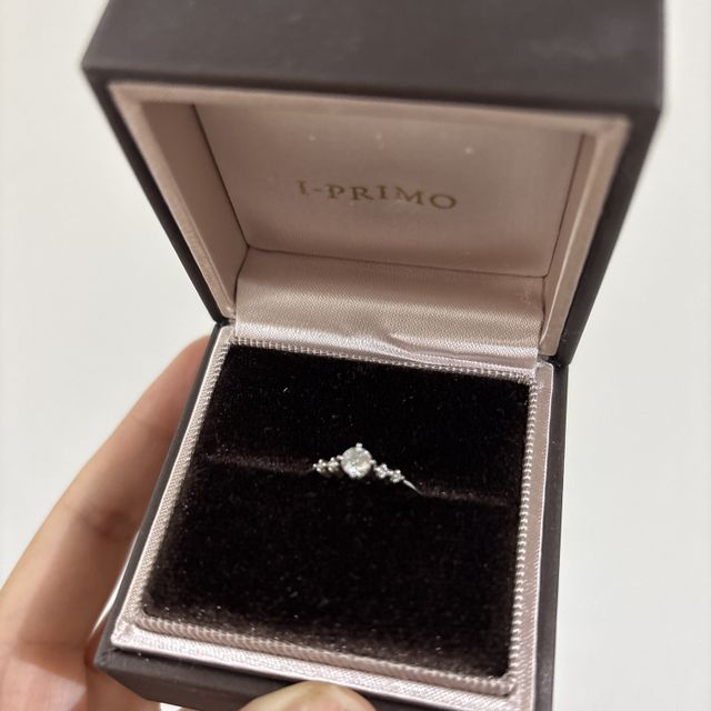 【アイプリモ(I-PRIMO)の口コミ】 デザインがとても上品で、シンプルながらも飽きのこない美しさがあります…