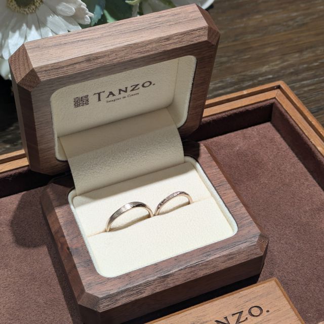 【TANZO.(鍛造指輪)の口コミ】 オーダーでサイズ、カラーリング、デザインを選択できるところに魅力を感…