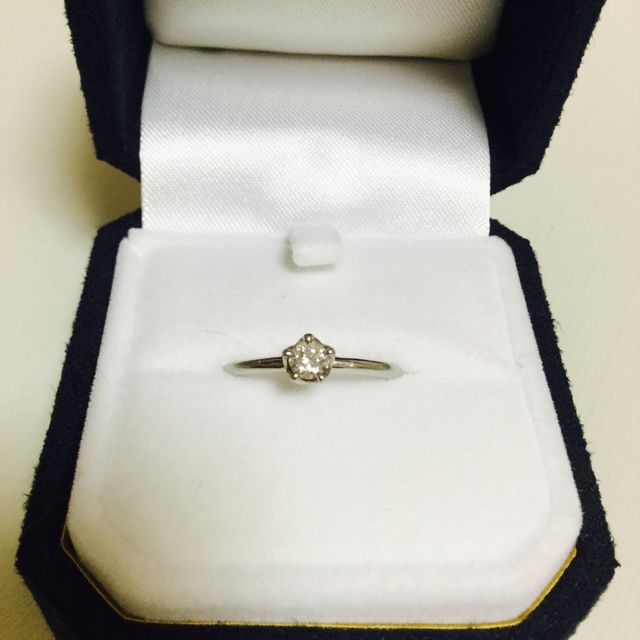 【festaria bijou SOPHIA(フェスタリア ビジュソフィア)の口コミ】 指輪のカットが星型でした。他のお店にはない、ここだけのカット手法で星…