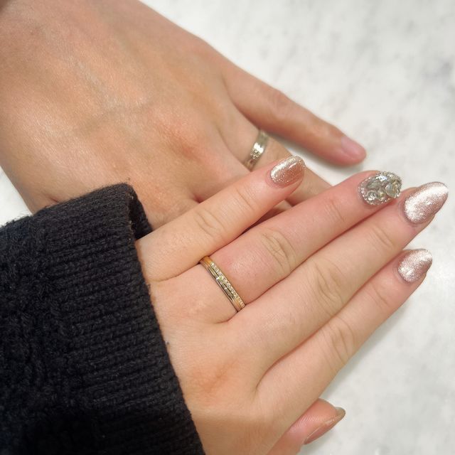 【PORTADA(ポルターダ)の口コミ】 重ね付けをしたようなデザインで、個性を出せるところが気に入り、購入を…