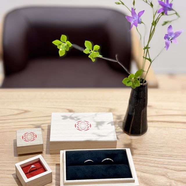 【出雲結(いずもゆい)の口コミ】 つけ心地、合わせやすさが大事だと思いました。
リングの太さも変えれて着…