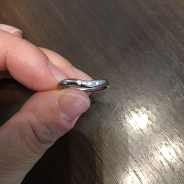 【ティファニー(Tiffany & Co.)の口コミ】 シンプルで飽きがこないもの、かつデザイン性も少しはあるものにしたかっ…