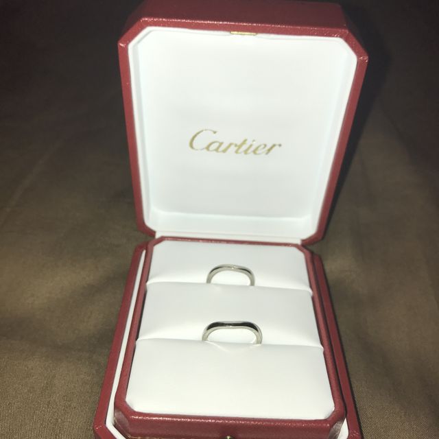 【カルティエ(Cartier)の口コミ】 指輪をはめた瞬間、キラキラと輝いて見えた！この直感が一番の決め手です…
