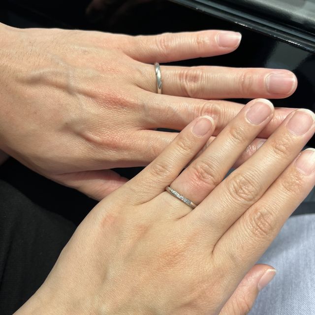 【TRECENTI(トレセンテ)の口コミ】 デザインがスッキリしていていつはめても、どんな服装にも合わせられるデ…