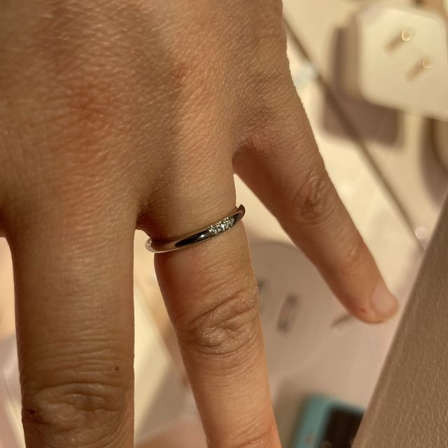 【ティファニー(Tiffany & Co.)の口コミ】 Tiffanyのグレードの高いダイヤモンドが複数あしらわれているため、上品な…